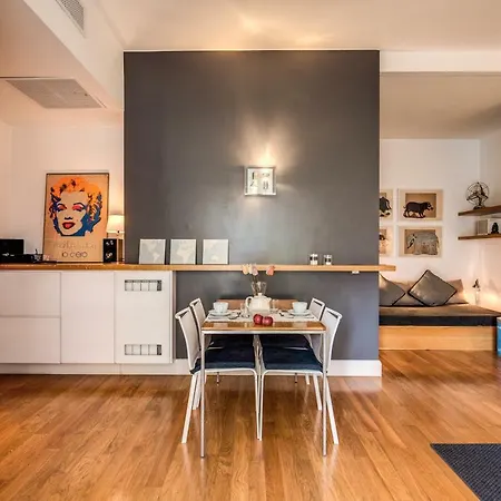 Leopardi Lux By Colosseum *