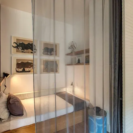 Leopardi Lux By Colosseum