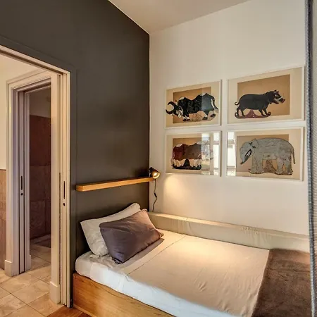Apartment Leopardi Lux By Colosseum
